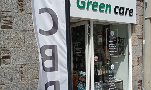 Votre deuxième boutique Green Care à Fougères vient d’ouvrir Place du Théâtre. Nombreuses nouveautés à découvrir (CBD, THÉ, HUILE, E-LIQUIDE, COSMÉTIQUE ET FLEURS).
