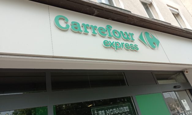 CARREFOUR EXPRESS VOTRE SUPÉRETTE À CARENTAN LES MARAIS.(ÉPICERIE, ALIMENTATION ET SERVICES) DÉCOUVREZ LE RAYON BIO EN VRAC, NOS SERVICES POINT RELAIS ET LIVRAISON À DOMICILE. NOUS SOMMES OUVERT 7 JOURS SUR 7 ! Idées cadeaux !