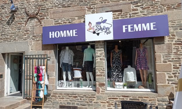 Shop.co votre magasin de prêt à porter mode Femme et Homme à Pontorson (50 Manche). Vous propose un très grand choix de vêtements, de chaussures, d’accessoires et pleins d’idées cadeaux.