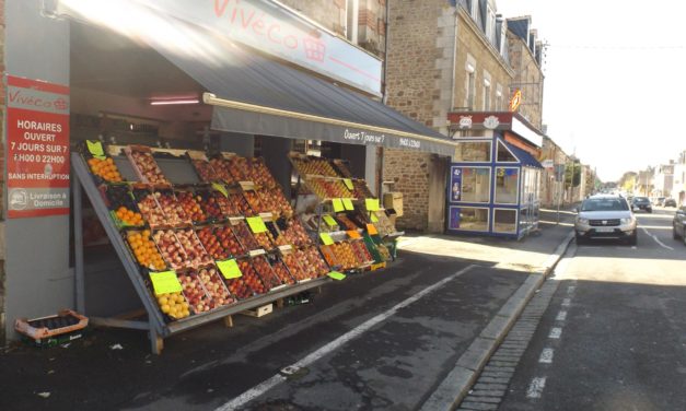 VIVECO À FOUGÈRES EST OUVERT 7 JOURS SUR 7 DE 09H30 À 22H00. ALIMENTATION GÉNÉRALE, ÉPICERIE. FRUITS, LÉGUMES, HYGIÈNE ET PRODUITS FRAIS.