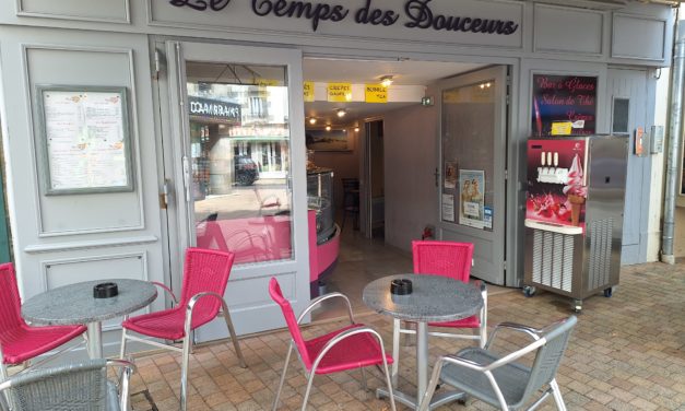 PAS D’CHICHI ENTRE NOUS (LE TEMPS DES DOUCEURS). VOTRE GLACIER ET SALON DE THÉ À GRANVILLE. VENEZ DÉCOUVRIR NOS NOUVEAUX PARFUMS DE GLACES ARTISANALES (54), NOS Crêpes et nos gaufres maisons !