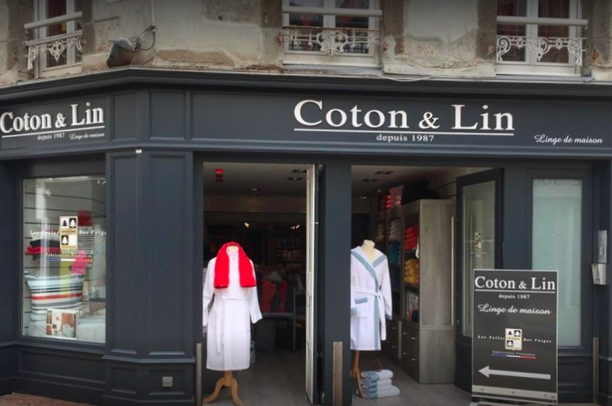 La boutique Coton & Lin à Granville. Spécialisé dans le déstockage de linge de maison haut de Gamme depuis 1987. Le conseil, l’accueil et la qualité à votre service.