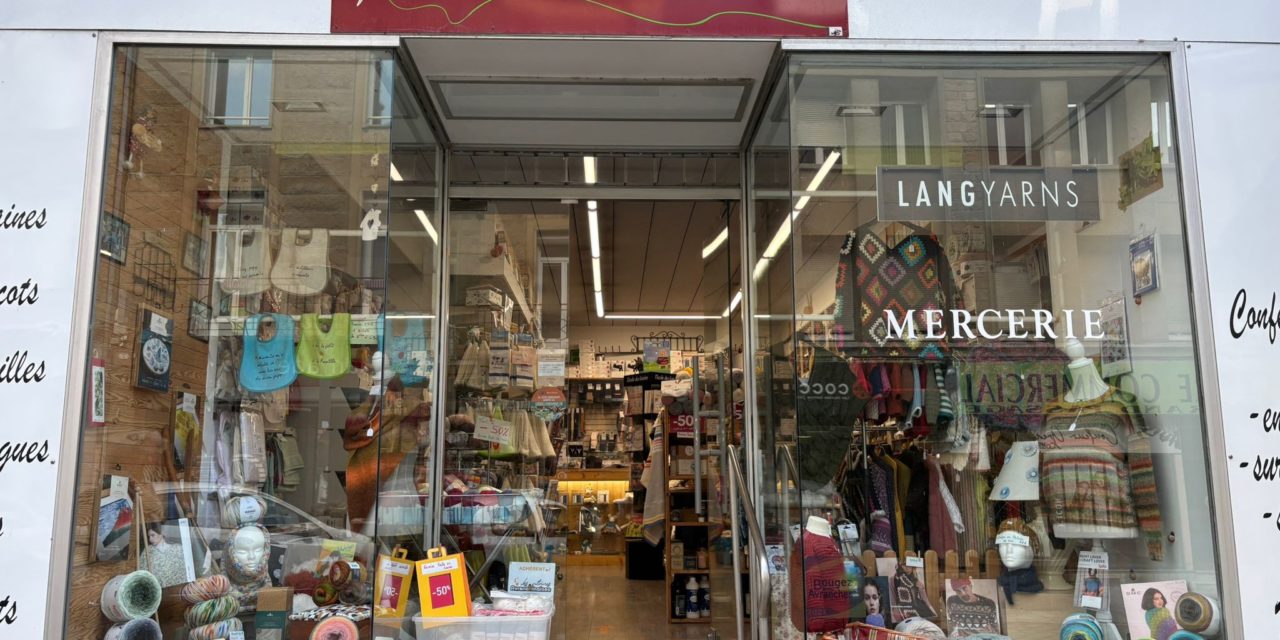 Fait Main à Avranches. Création d’articles artisanaux, mercerie, vente de laine Phildar, Katia et Lang. Pleins d’idées cadeaux à découvrir dans la boutique.