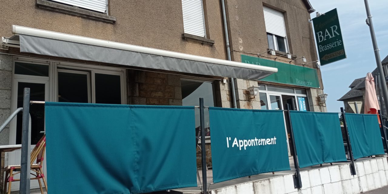 L’APPONTEMENT VOTRE BAR ET RESTAURANT ROUTE DE GRANVILLE À MARCEY LES GRÊVES (AVRANCHES). VOUS PROPOSE DES MENUS (Ouvriers) ET DES FORMULES CHAQUE MIDI EN TERRASSE OU EN SALLE ou à emporter. RÉSERVEZ VOTRE TABLE ICI ! Accès PMR.